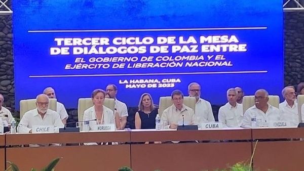 Colombia And ELN Rebels Extend Ceasefire By Six Months